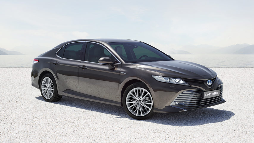 Toyota Camry Hibrit Teknik Özellikler