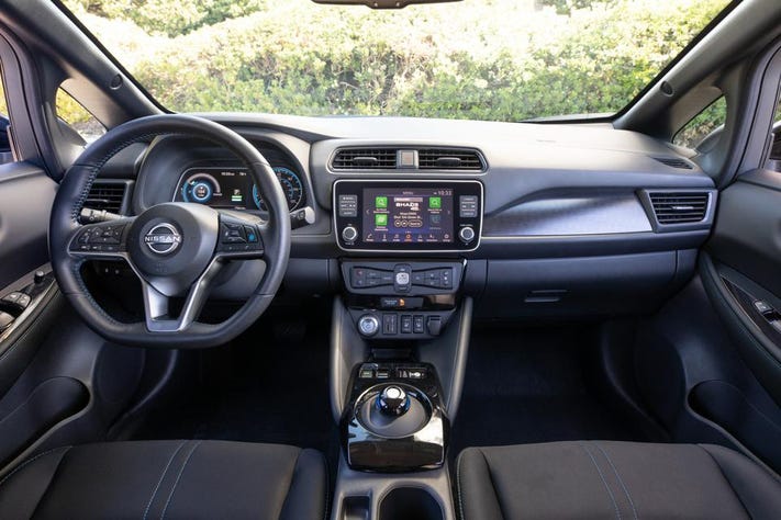 Nissan Leaf Ön Konsol