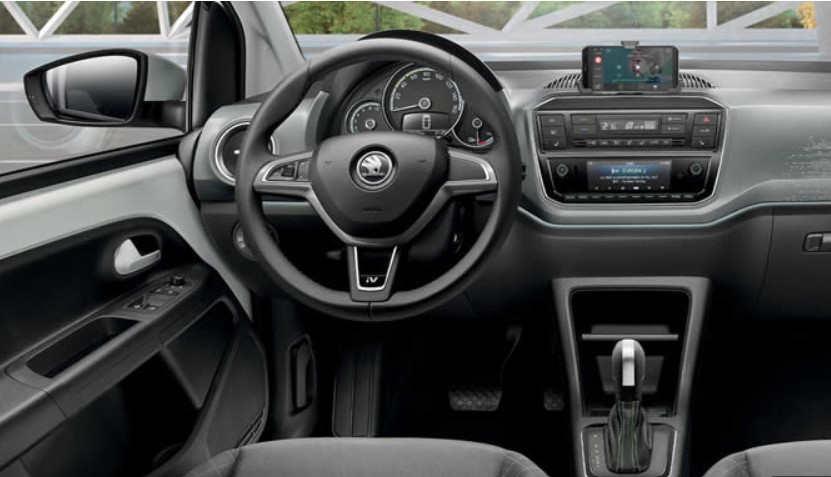 Skoda CITIGOe  Ön Konsol