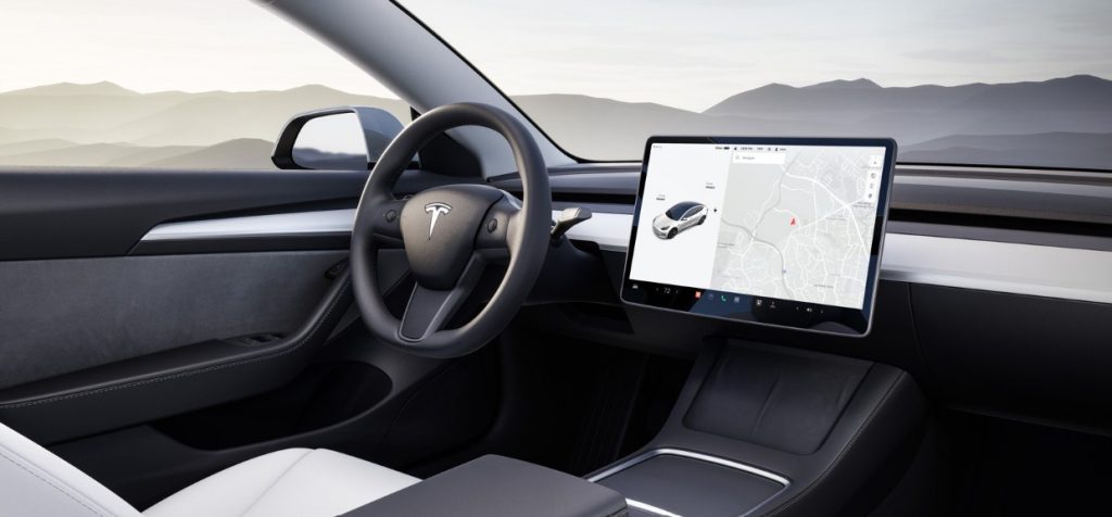 Tesla Model 3 Konsol