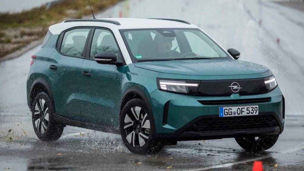 Opel Frontera Hibrit Dış Aksam
