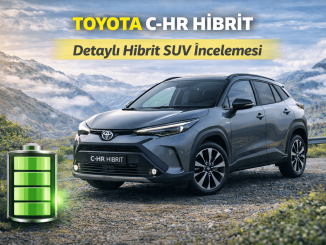 Toyota C-HR Hibrit gri renk SUV modelinin dağ manzarası eşliğinde dış tasarım ve batarya göstergesiyle tanıtım görseli